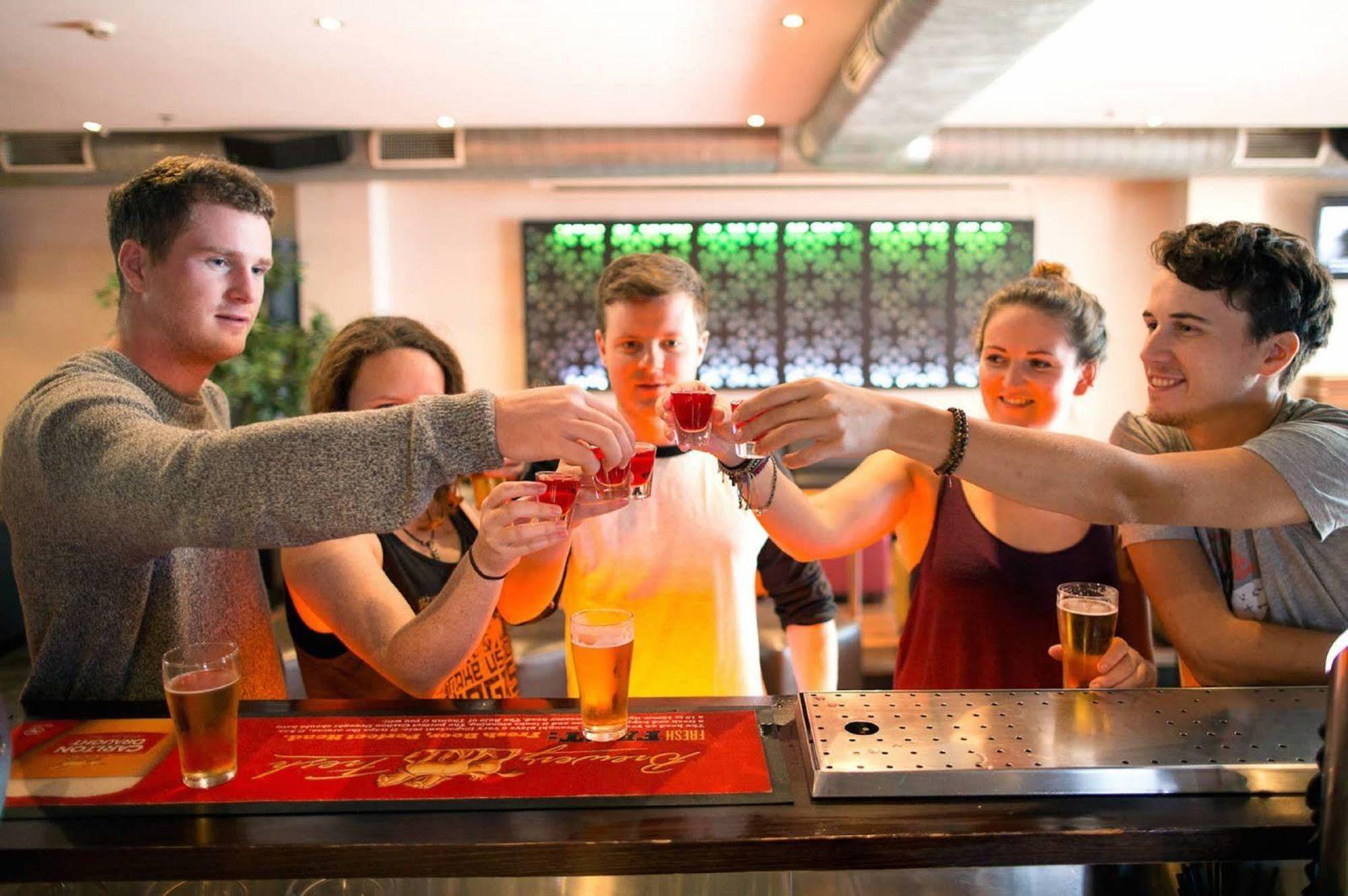 Nomads Melbourne Backpackers Hostel Εξωτερικό φωτογραφία